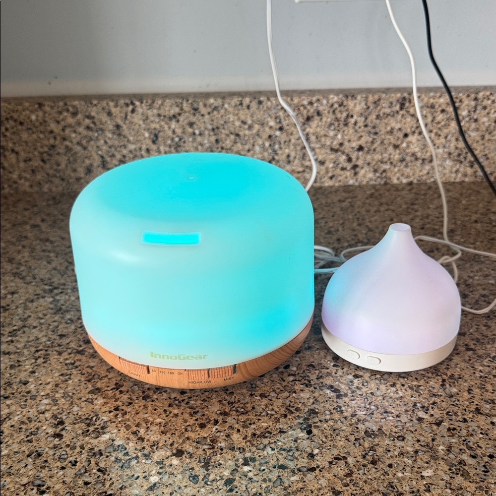 2 Color Changing Essential Oil Diffusers - Picture 8 of 13